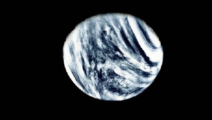 Rosa Barba, The Color Out of Space (still), 2015. HD video. © Rosa Barba.