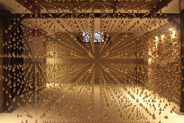 Arin Rungjang, Golden Teardrop (installation view), 2013. Courtesy of the artist and the Office of Contemporary Art and Culture.