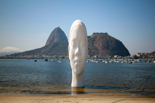 Jaume Plensa, Look in to my dreams (Awilda). © Jaume Plensa, Courtesy of Galerie Lelong, New York. Photo: Leo Aversa