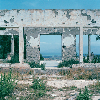 Yto Barrada, Maison d'Abdelkrim El Khattabi, 2010–2011. C-print. Courtesy of the artist and Sfeir-Smeler Gallery, Beirut/Hamburg.