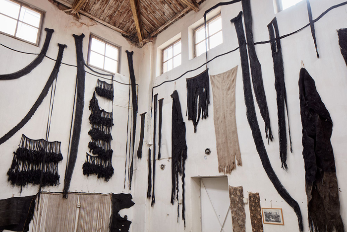 Ana Lupas,&nbsp;Prapori, 1961–1964&nbsp;(Funeral Flags). Studio view. Photo: © Carlo Favero.