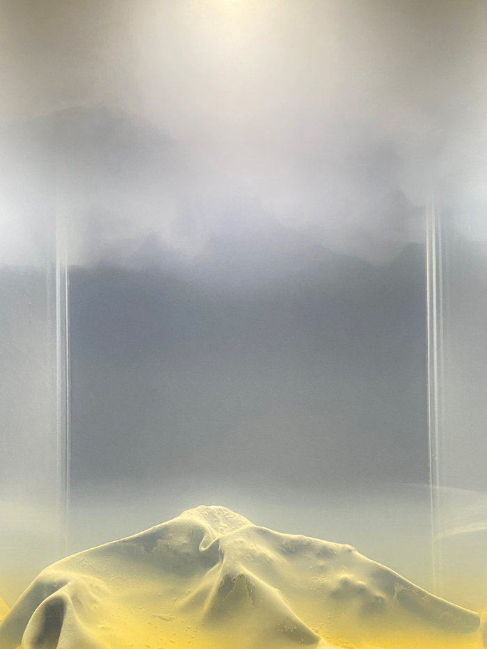 Marie-Luce Nadal, A summer of celebration, 2022, water, pure cloud essence, cloud brain, lead, 30 x 30 x 42 cm