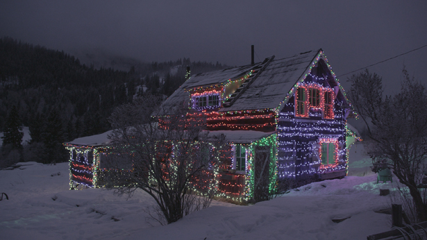 Kevin Schmidt, EDM House, 2013. Courtesy the artist and Catriona Jeffries Gallery, Vancouver.